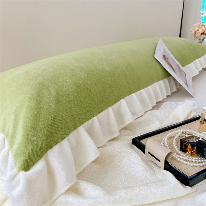 91家纺网 家纺一手货源 找家纺 梦舒羽 2025A类新款牛奶绒花枕套边双人宿舍法兰绒情侣枕头套珊瑚绒枕芯套 青草绿