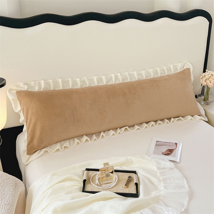 91家纺网 家纺一手货源 找家纺 梦舒羽 2025A类新款牛奶绒花枕套边双人宿舍法兰绒情侣枕头套珊瑚绒枕芯套 暖咖