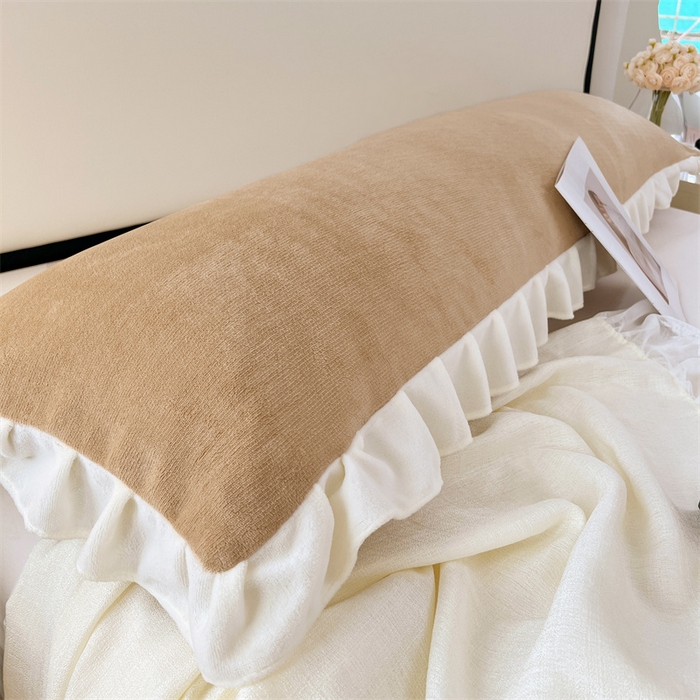 91家纺网 家纺一手货源 找家纺 梦舒羽 2025A类新款牛奶绒花枕套边双人宿舍法兰绒情侣枕头套珊瑚绒枕芯套 暖咖