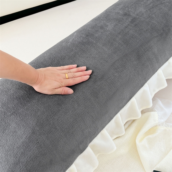 91家纺网 家纺一手货源 找家纺 梦舒羽 2025A类新款牛奶绒花枕套边双人宿舍法兰绒情侣枕头套珊瑚绒枕芯套 经典灰