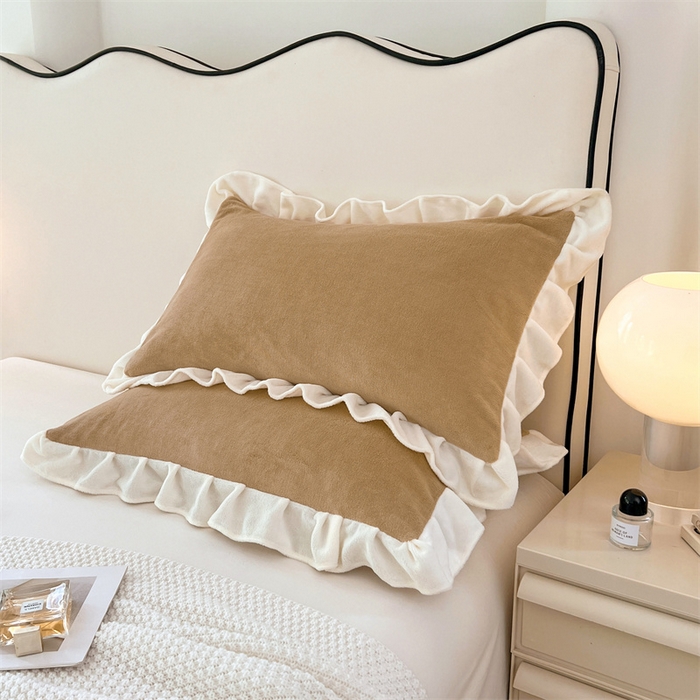 91家纺网 家纺一手货源 找家纺 梦舒羽 2025A类新款牛奶绒花枕套边单人宿舍法兰绒枕头套珊瑚绒枕芯套 暖咖