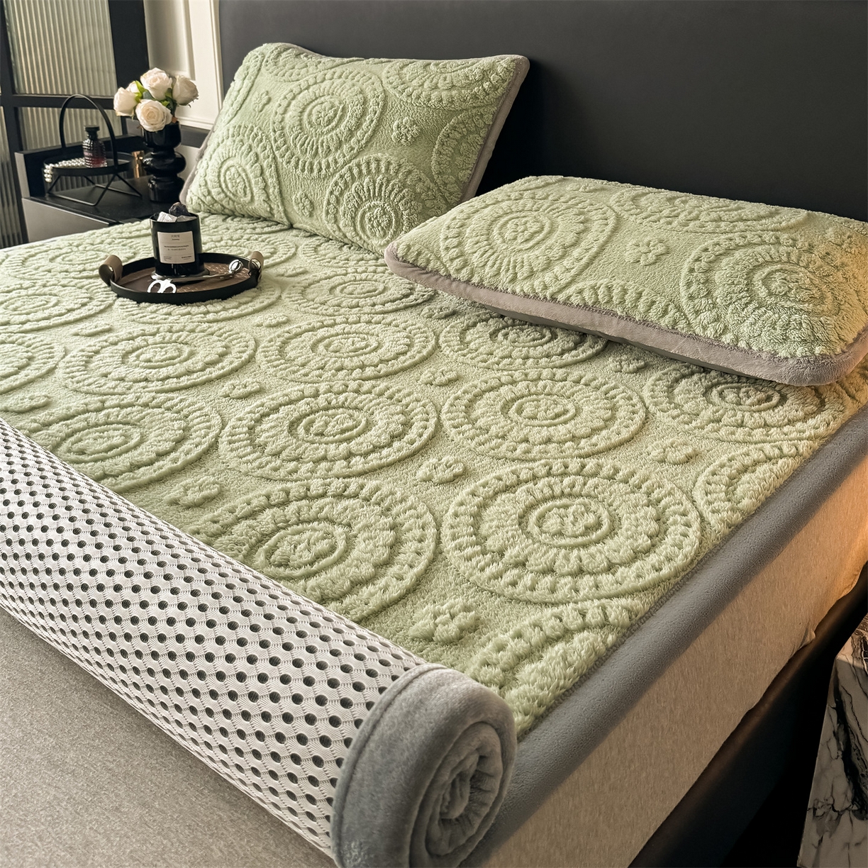 鑫姿席业 2025新款5D雕花绒床褥垫床垫 饼干花-绿
