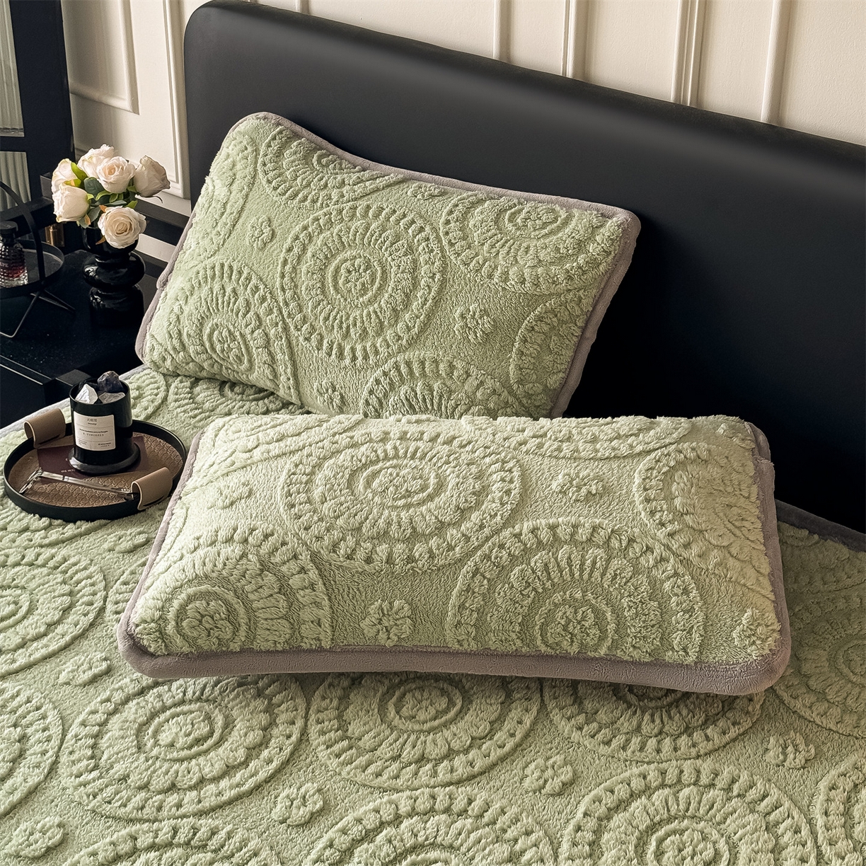 91家纺网 家纺一手货源 找家纺 鑫姿席业 2025新款5D雕花绒床褥垫床垫 饼干花-绿