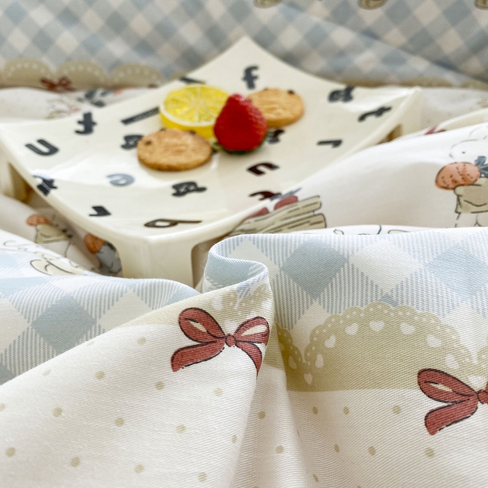 91家纺网 家纺一手货源 找家纺 青螺家纺 2025新款高密全棉嵌绳宝宝绒春秋豆豆被 支持定制花色和冬被 有量来门市优惠 爱丽丝兔