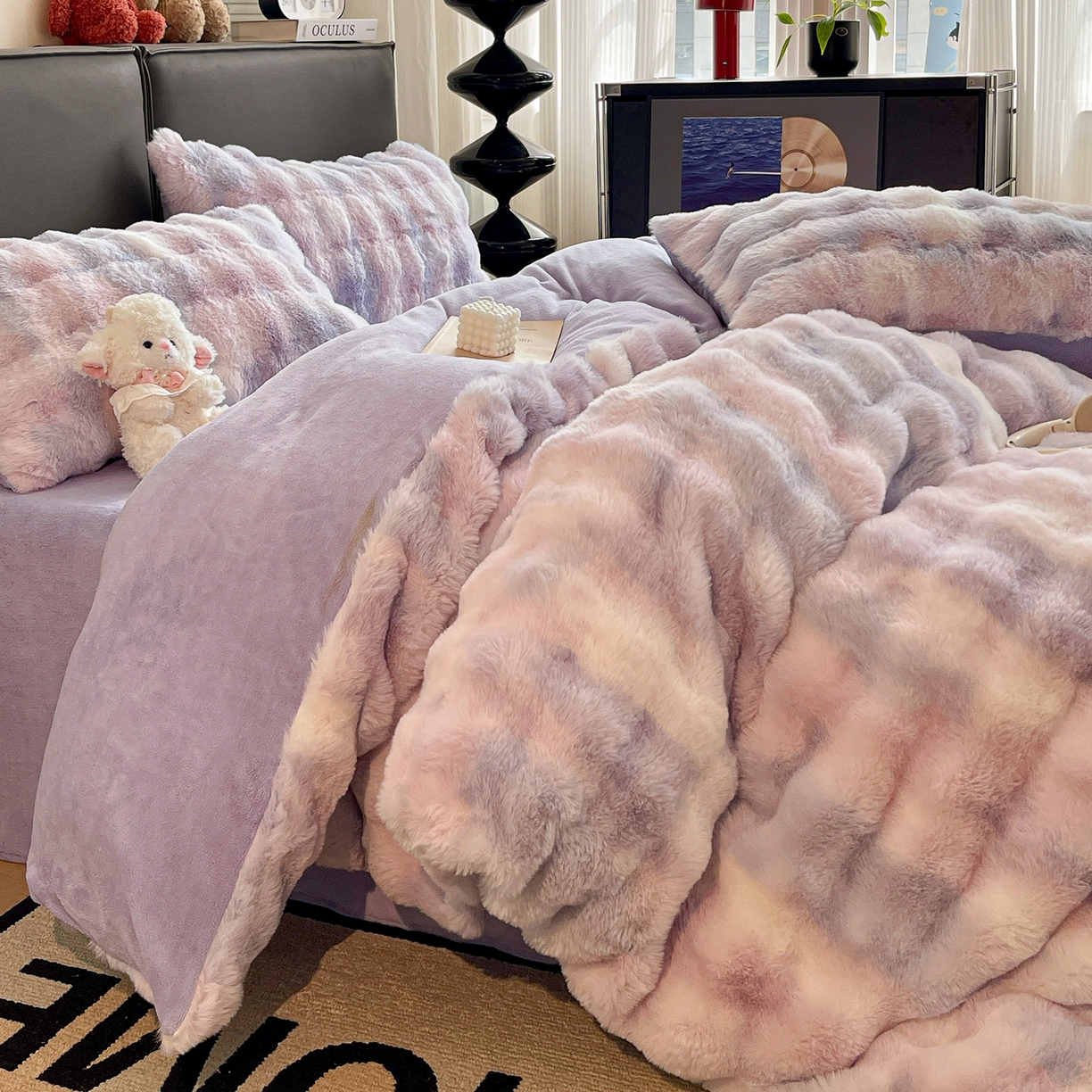 91家纺网 家纺一手货源 找家纺 凯洛奇 2025新款兔毛绒四件套牛奶绒四件套大泡泡兔毛四件套 迷雾幻境-紫