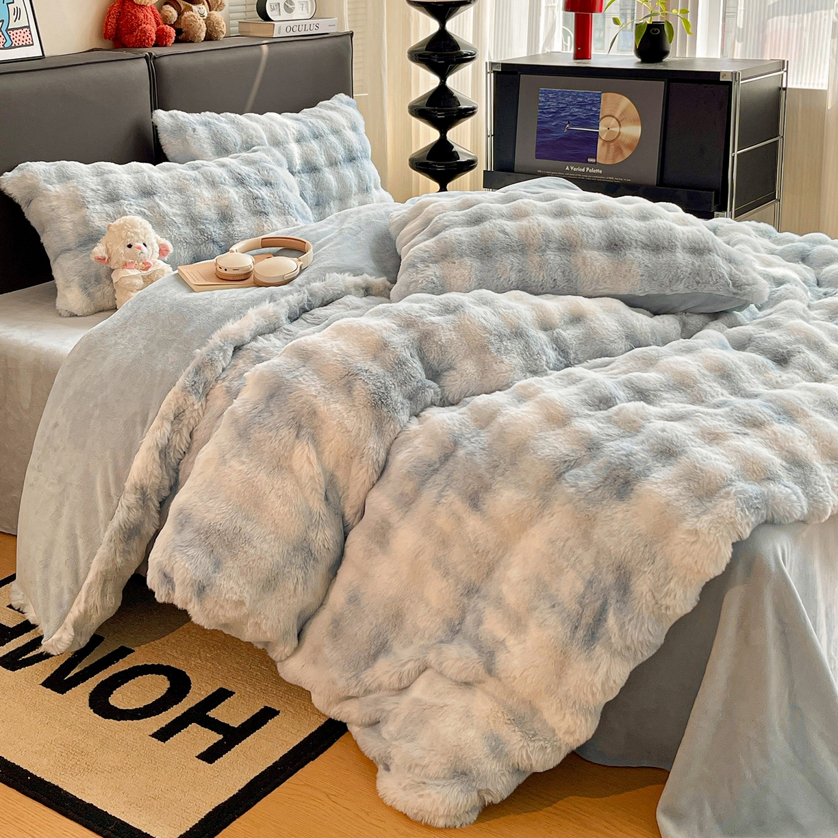 91家纺网 家纺一手货源 找家纺 凯洛奇 2025新款兔毛绒四件套牛奶绒四件套大泡泡兔毛四件套 迷雾幻境-蓝