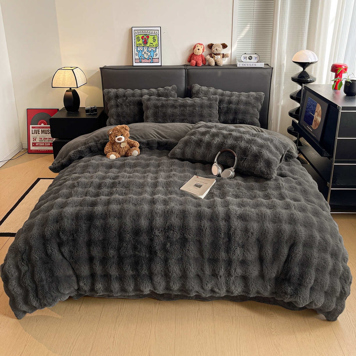 91家纺网 家纺一手货源 找家纺 凯洛奇 2025新款兔毛绒四件套牛奶绒四件套大泡泡兔毛四件套 暗夜灰