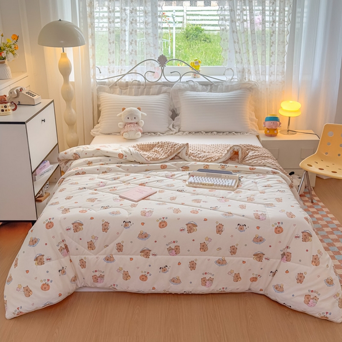 91家纺网 家纺一手货源 找家纺 青螺家纺 2025新款高密全棉嵌绳宝宝绒春秋豆豆被 支持定制花色和冬被 有量来门市优惠 卡皮熊猫