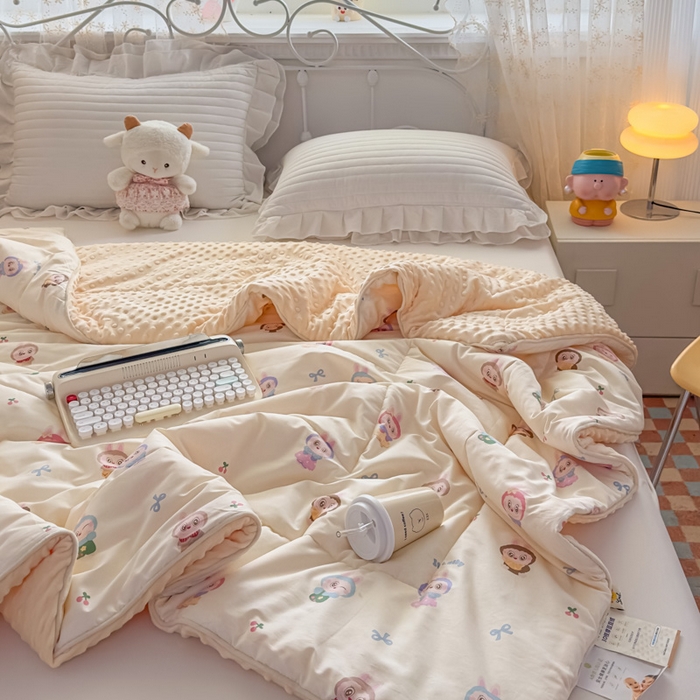 91家纺网 家纺一手货源 找家纺 青螺家纺 2025新款高密全棉嵌绳宝宝绒春秋豆豆被 支持定制花色和冬被 有量来门市优惠 可爱布布 米