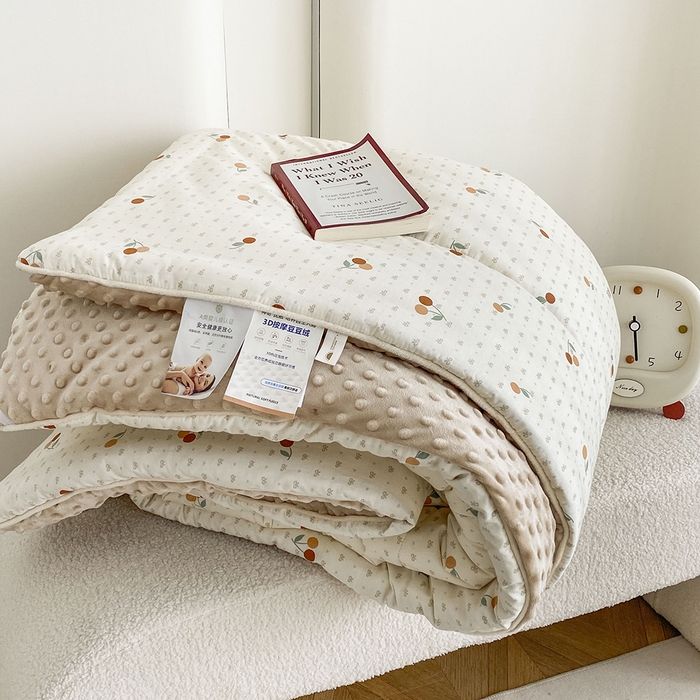 青螺家纺 2025新款高密全棉嵌绳宝宝绒春秋豆豆被 支持定制花色和冬被 有量来门市优惠 小樱桃