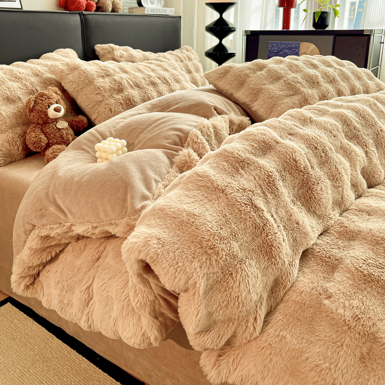 91家纺网 家纺一手货源 找家纺 凯洛奇 2025新款兔毛绒四件套牛奶绒四件套大泡泡兔毛四件套 浅卡其