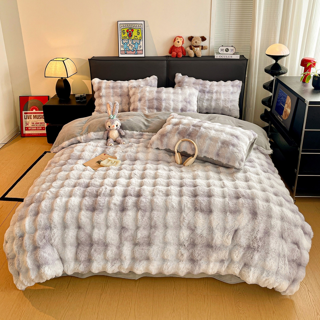 91家纺网 家纺一手货源 找家纺 凯洛奇 2025新款兔毛绒四件套牛奶绒四件套大泡泡兔毛四件套 迷雾幻境-灰