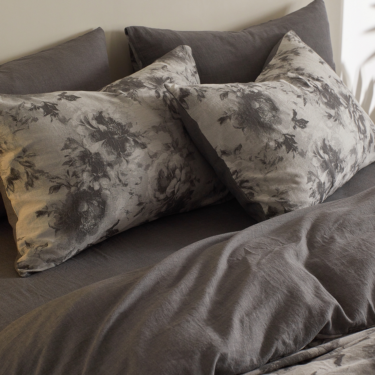 91家纺网 家纺一手货源 找家纺 XIWEN-希文家纺 2025新款秋冬60支全棉水洗色织大提花四件套 曼陀罗-灰