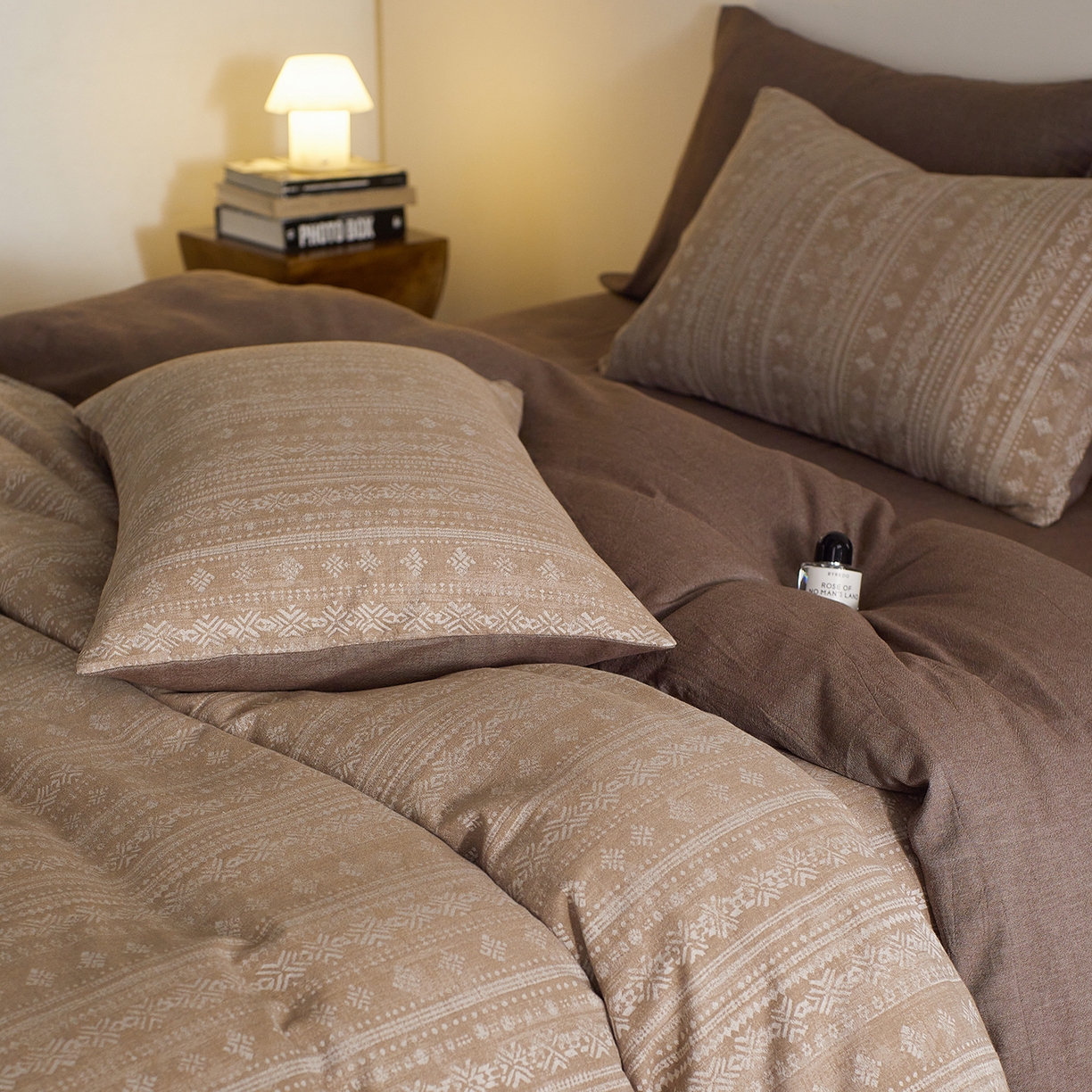 91家纺网 家纺一手货源 找家纺 XIWEN-希文家纺 2025新款秋冬60支全棉水洗色织大提花四件套 波西