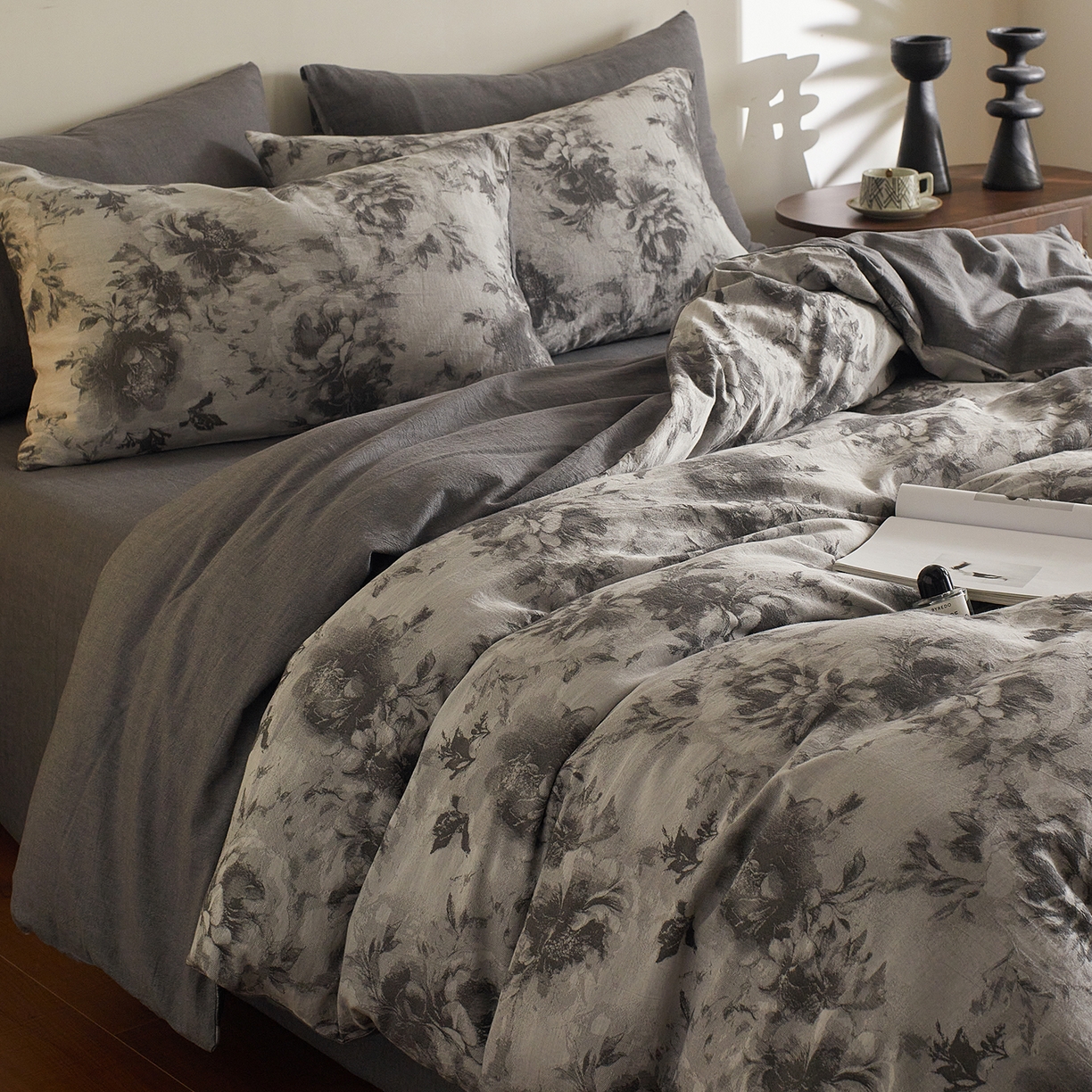 91家纺网 家纺一手货源 找家纺 XIWEN-希文家纺 2025新款秋冬60支全棉水洗色织大提花四件套 曼陀罗-灰