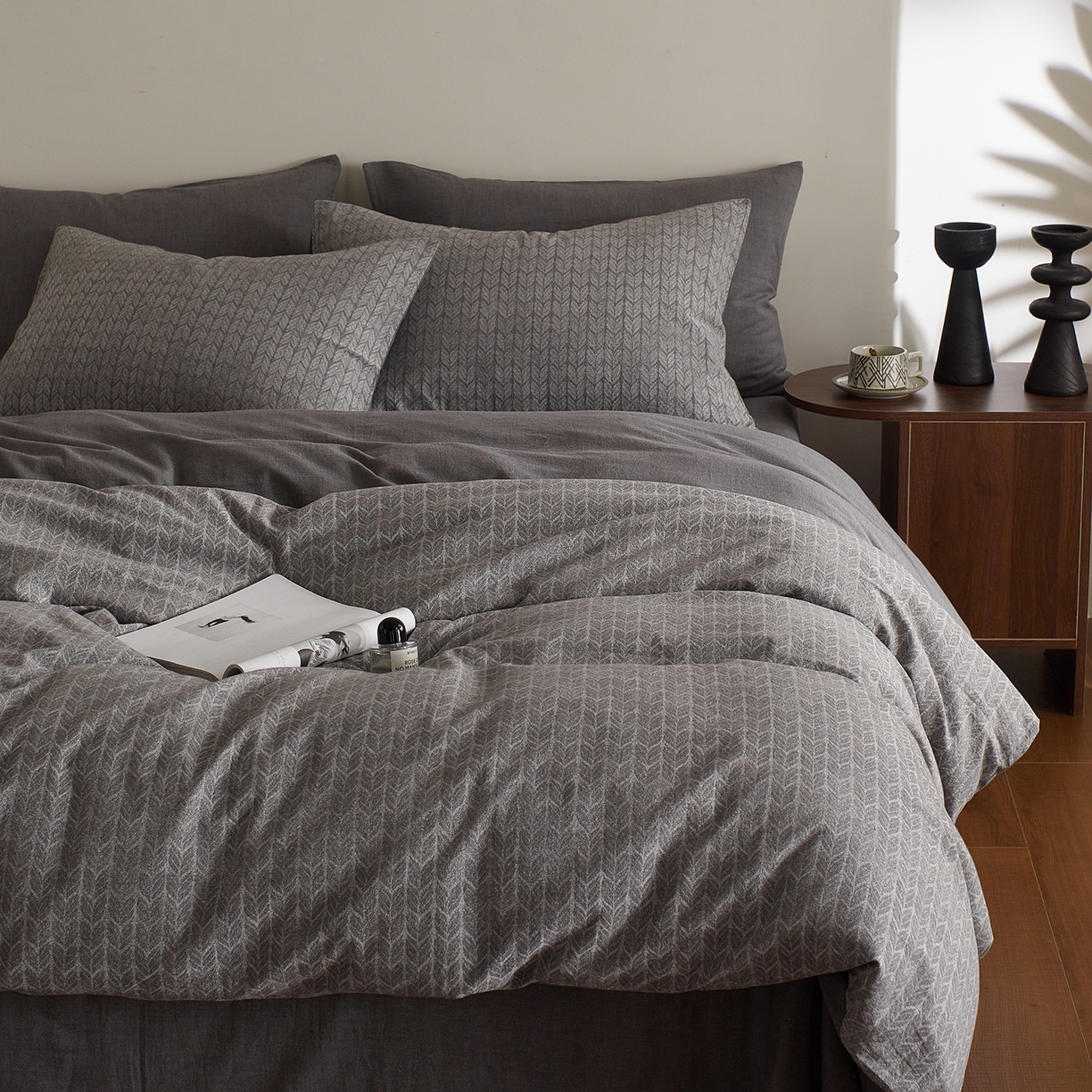 91家纺网 家纺一手货源 找家纺 XIWEN-希文家纺 2025新款秋冬60支全棉水洗色织大提花四件套 简森