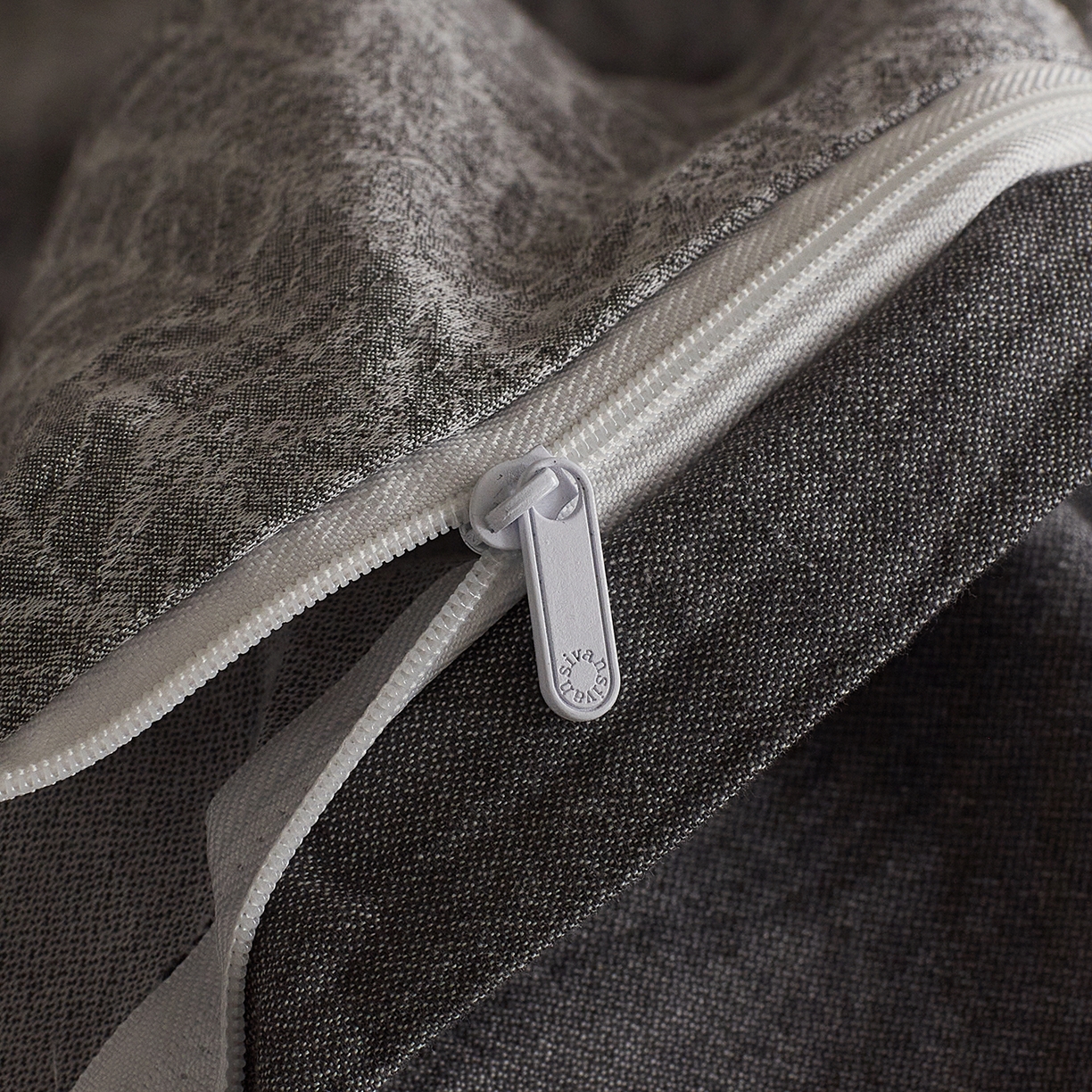 91家纺网 家纺一手货源 找家纺 XIWEN-希文家纺 2025新款秋冬60支全棉水洗色织大提花四件套 简森