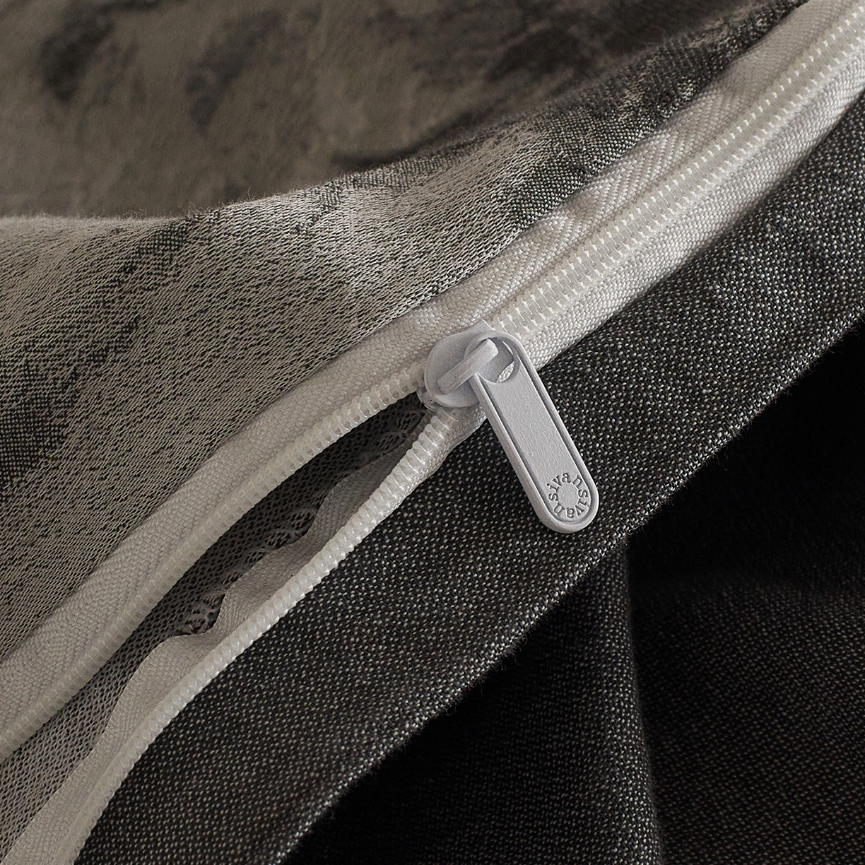 91家纺网 家纺一手货源 找家纺 XIWEN-希文家纺 2025新款秋冬60支全棉水洗色织大提花四件套 曼陀罗-灰