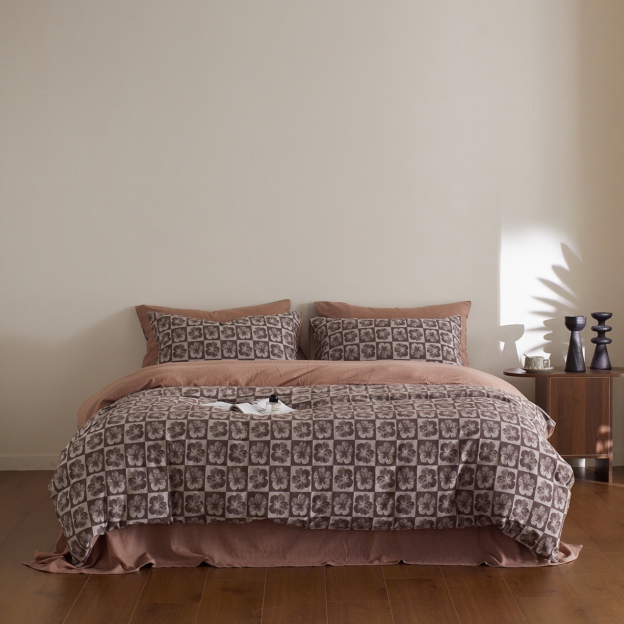 91家纺网 家纺一手货源 找家纺 XIWEN-希文家纺 2025新款秋冬60支全棉水洗色织大提花四件套 欢乐颂