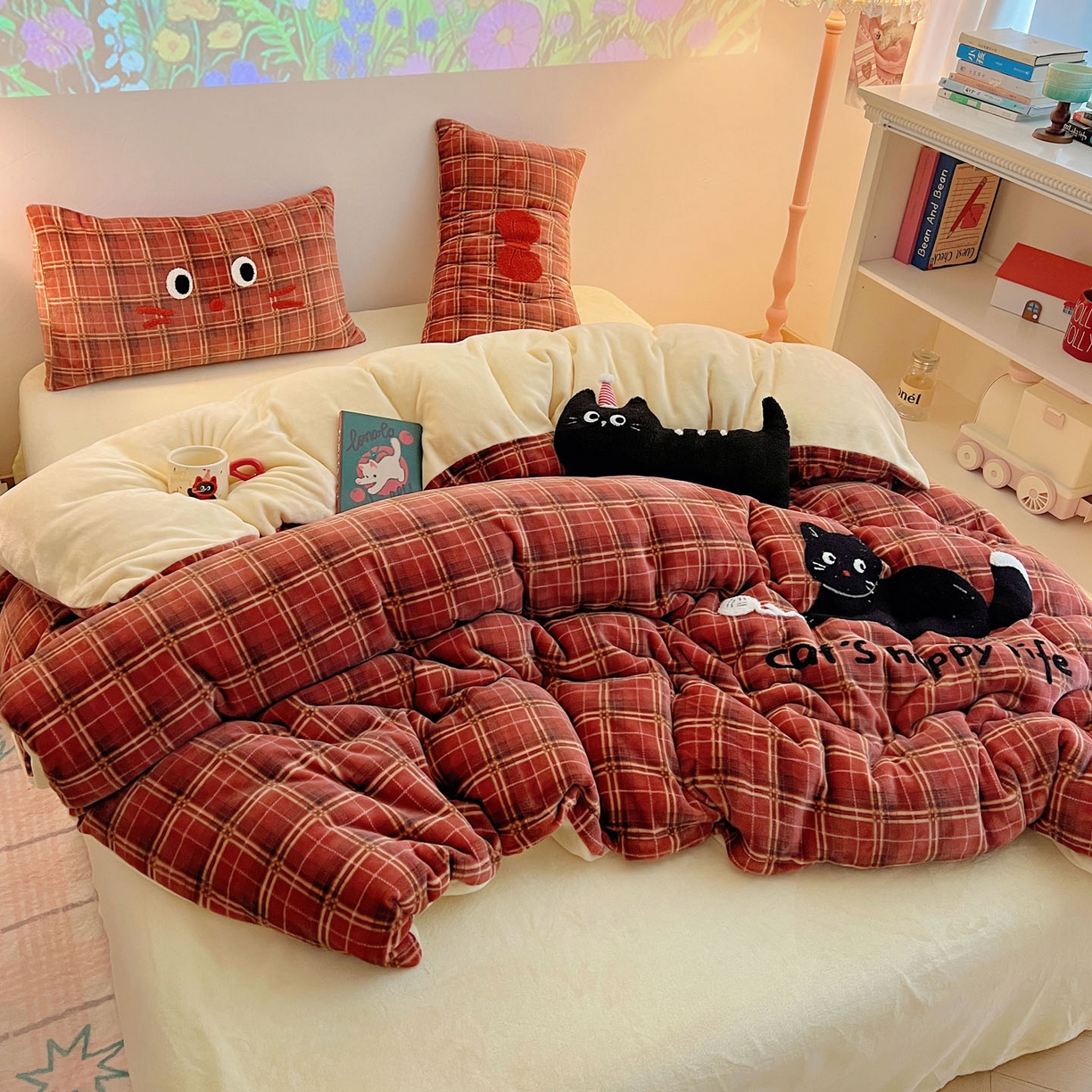 91家纺网 家纺一手货源 找家纺 盼季家纺 2025新款卡通毛巾绣牛奶绒保暖四件套 牛奶绒毛巾绣-丝带黑瞄