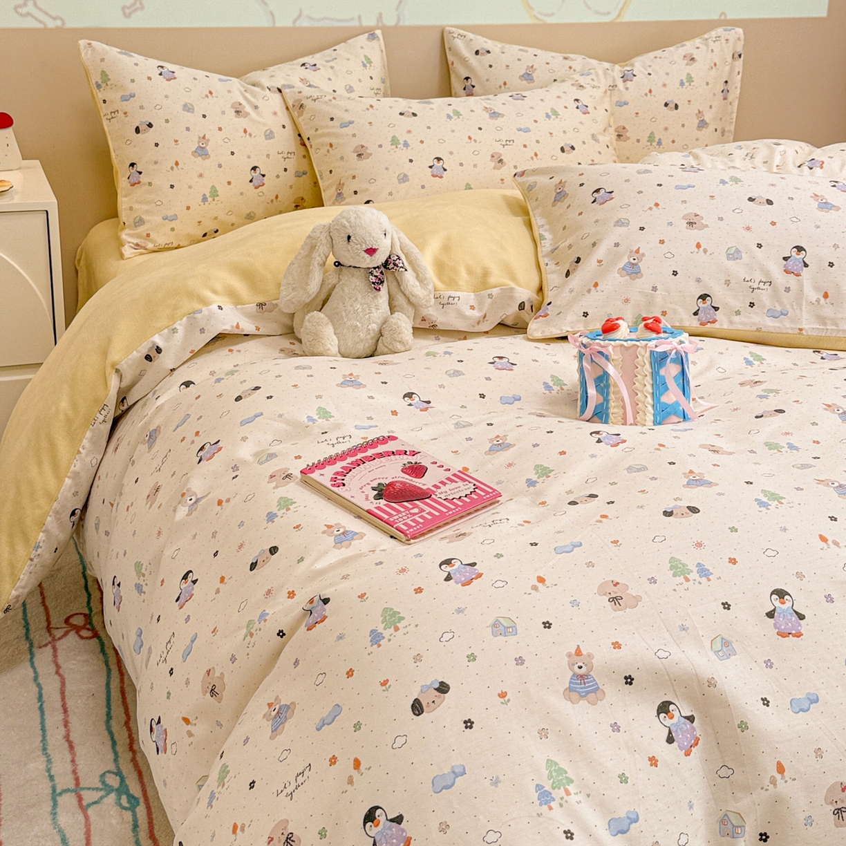 91家纺网 家纺一手货源 找家纺 呗旺鹿 2025新款卡通棉+牛奶绒四件套系列 QQ乐园