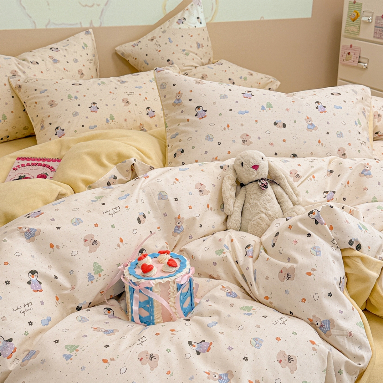 91家纺网 家纺一手货源 找家纺 呗旺鹿 2025新款卡通棉+牛奶绒四件套系列 QQ乐园