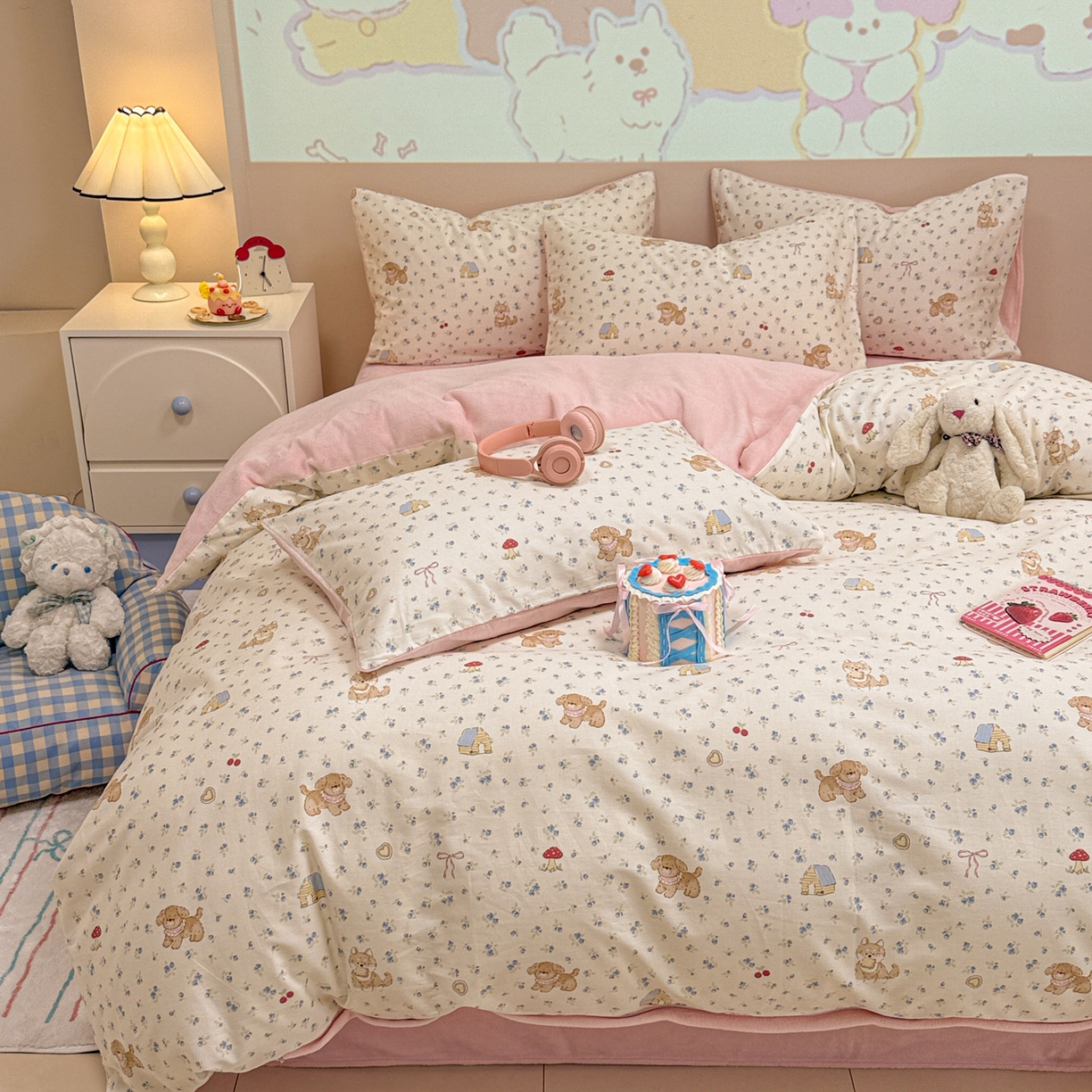 91家纺网 家纺一手货源 找家纺 呗旺鹿 2025新款卡通棉+牛奶绒四件套系列 蘑菇狗