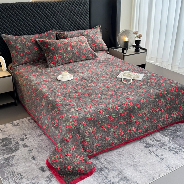 91家纺网 家纺一手货源 找家纺 添越家纺 2025新款简约款牛奶绒床盖四件套 花妖