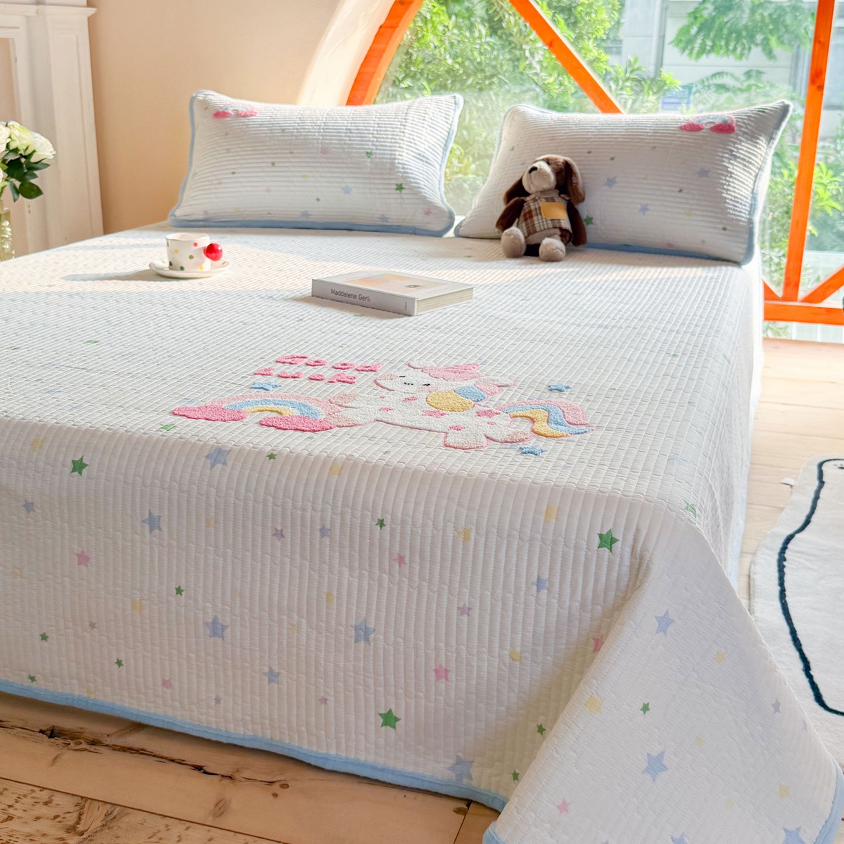 91家纺网 家纺一手货源 找家纺 鑫喜莱家纺 2025新款A版纯棉B版牛奶绒床盖毛巾绣系列单件床褥垫软床垫床盖 梦幻小马