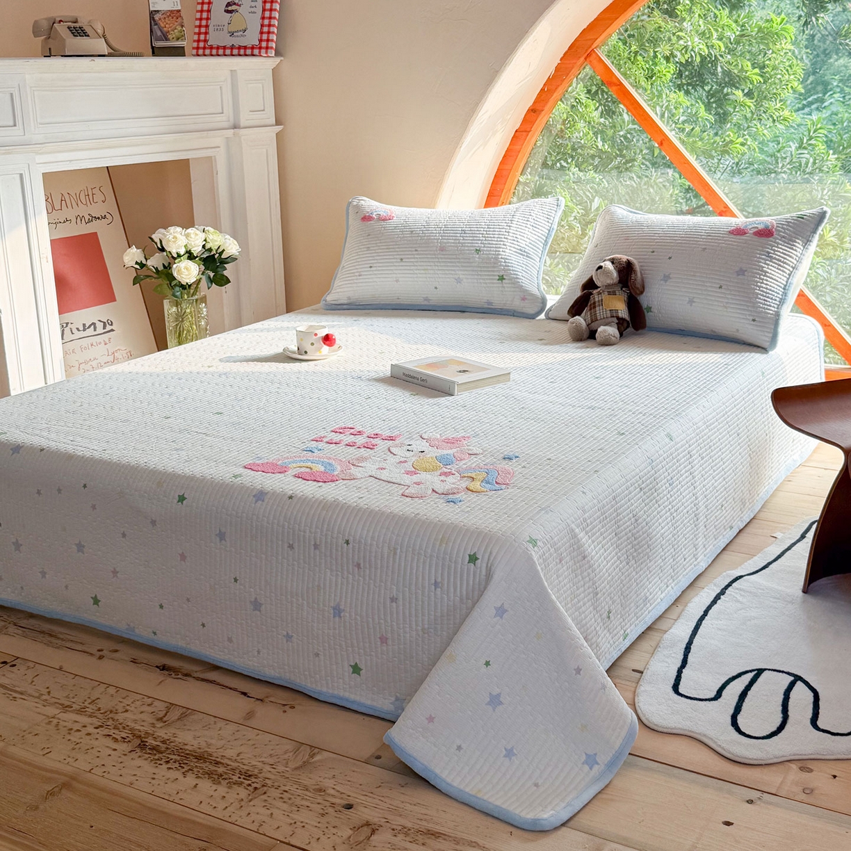 91家纺网 家纺一手货源 找家纺 鑫喜莱家纺 2025新款A版纯棉B版牛奶绒床盖毛巾绣系列单件床褥垫软床垫床盖 梦幻小马