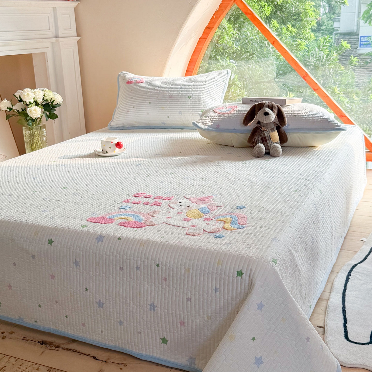 91家纺网 家纺一手货源 找家纺 鑫喜莱家纺 2025新款A版纯棉B版牛奶绒床盖毛巾绣系列单件床褥垫软床垫床盖 梦幻小马