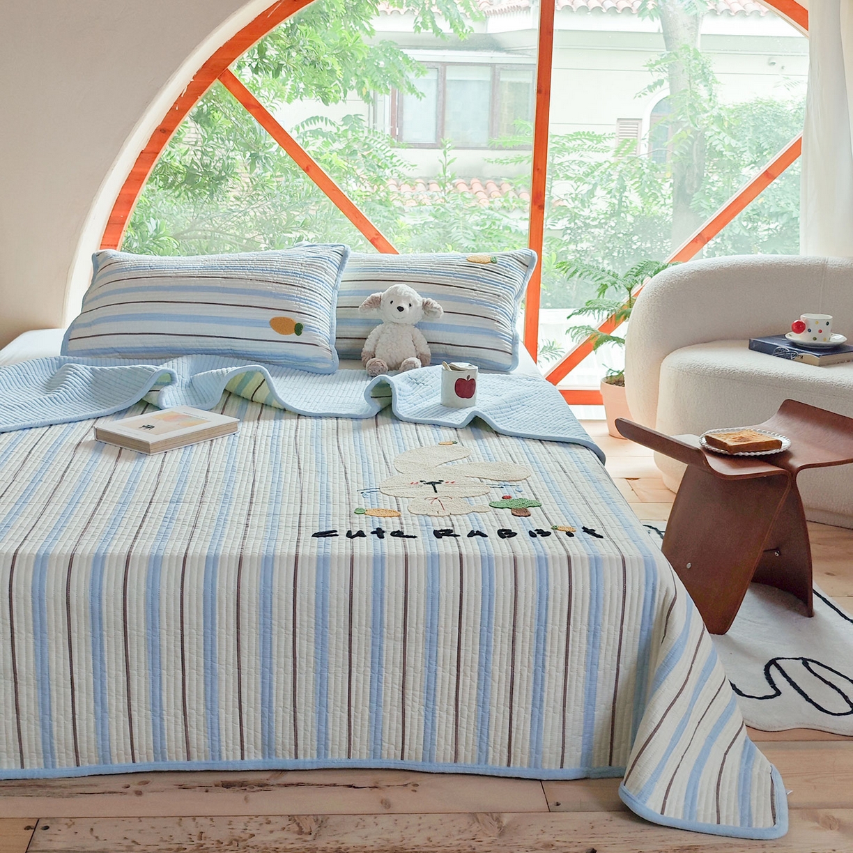 鑫喜莱家纺 2025新款A版纯棉B版牛奶绒床盖毛巾绣系列单件床褥垫软床垫床盖 萝卜兔