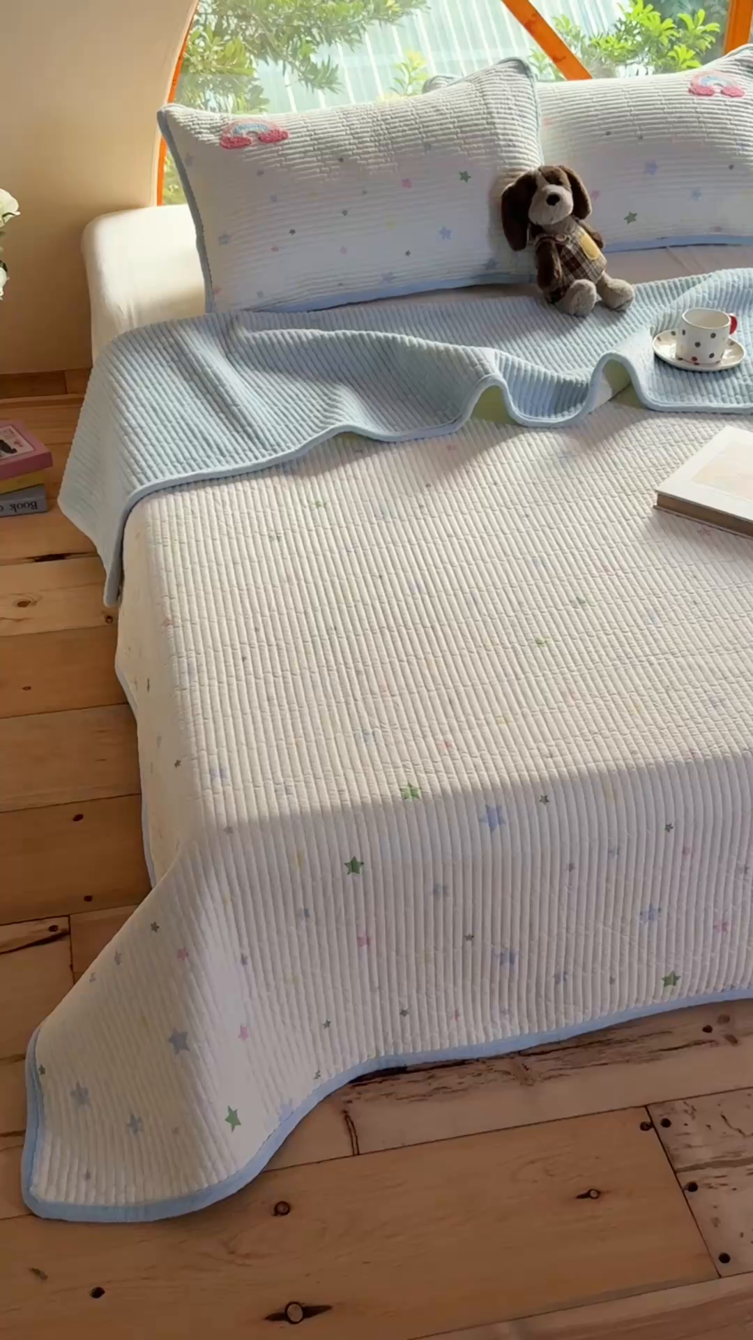 91家纺网 家纺一手货源 找家纺 鑫喜莱家纺 2025新款A版纯棉B版牛奶绒床盖毛巾绣系列单件床褥垫软床垫床盖 梦幻小马