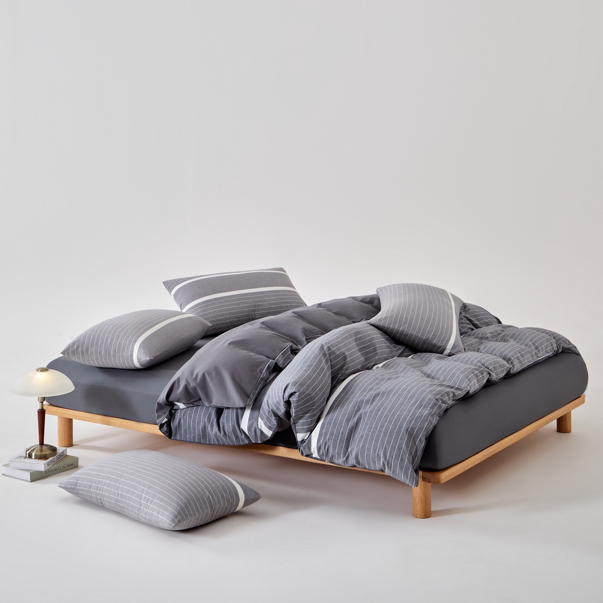 91家纺网 家纺一手货源 找家纺 九沐良品 2025新款全棉色织水洗棉无印风四件套 灰条