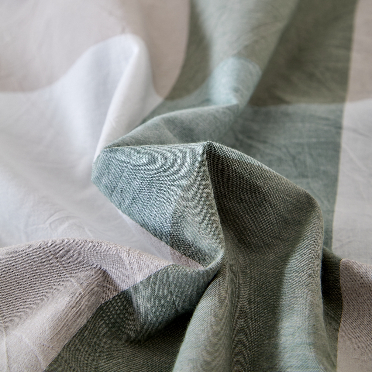 91家纺网 家纺一手货源 找家纺 九沐良品 2025新款全棉色织水洗棉无印风四件套 绿大格