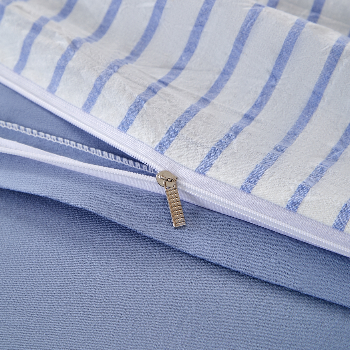 91家纺网 家纺一手货源 找家纺 九沐良品 2025新款全棉色织水洗棉无印风四件套 青春海蓝