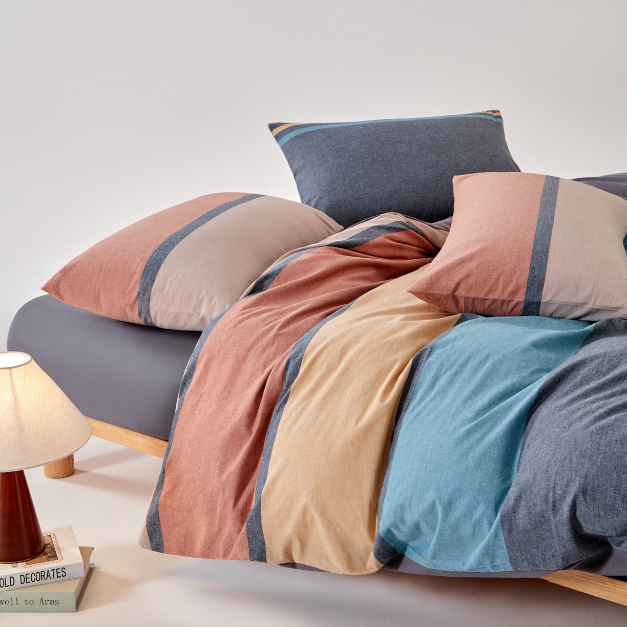 91家纺网 家纺一手货源 找家纺 九沐良品 2025新款全棉色织水洗棉无印风四件套 希尔威亚蓝