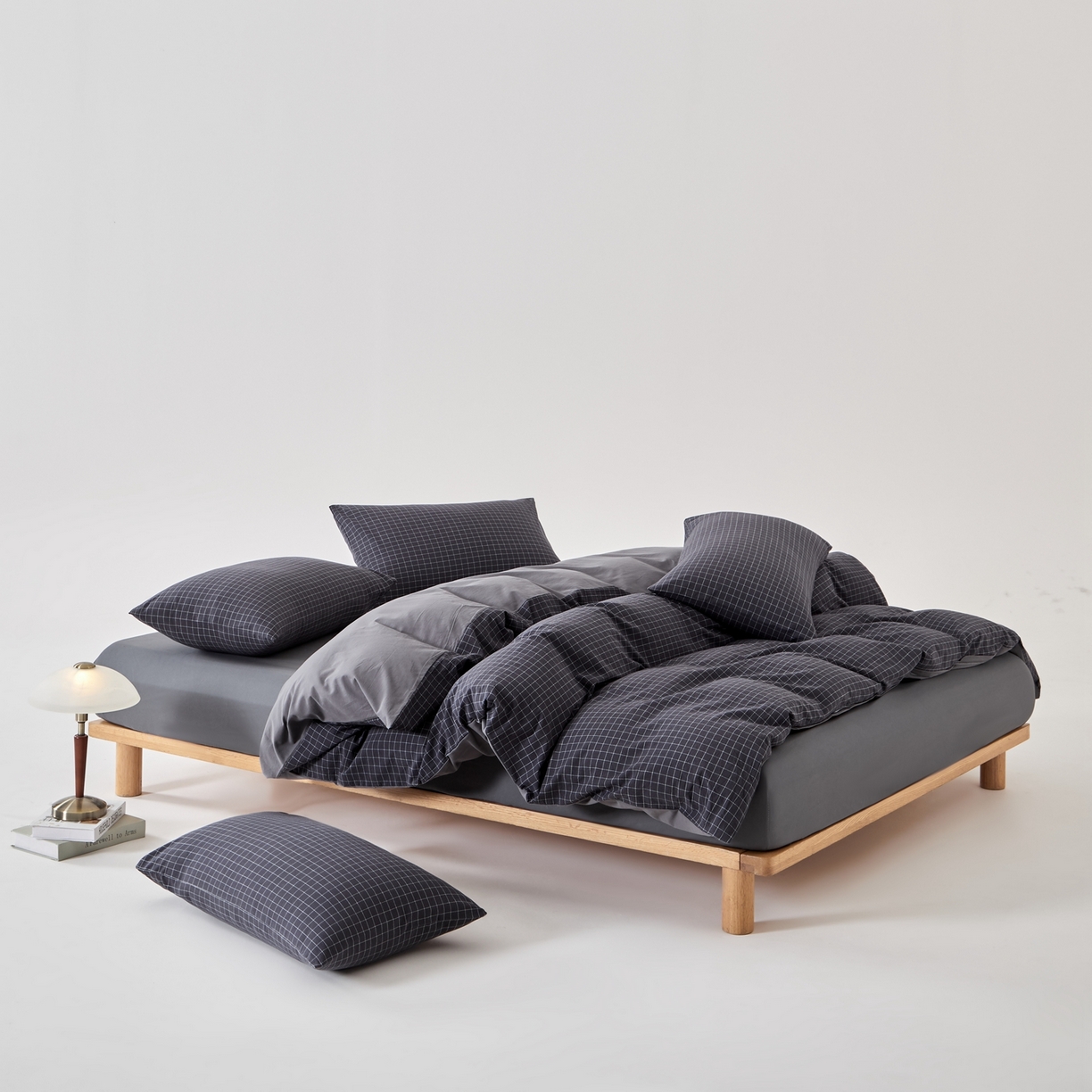 91家纺网 家纺一手货源 找家纺 九沐良品 2025新款全棉色织水洗棉无印风四件套 新灰格