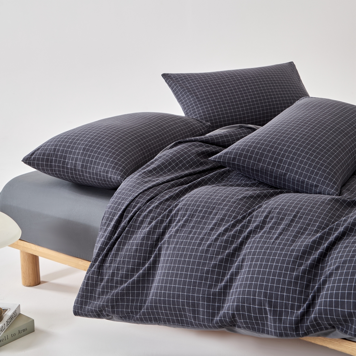 91家纺网 家纺一手货源 找家纺 九沐良品 2025新款全棉色织水洗棉无印风四件套 新灰格