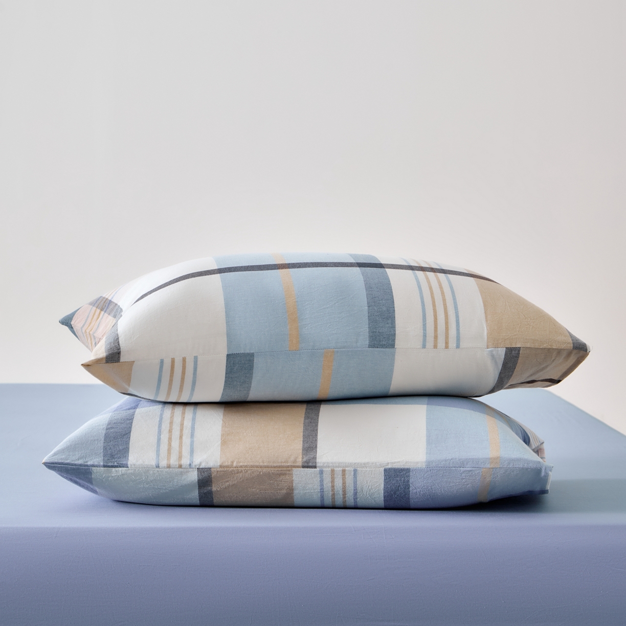 91家纺网 家纺一手货源 找家纺 九沐良品 2025新款全棉色织水洗棉无印风四件套 英伦格