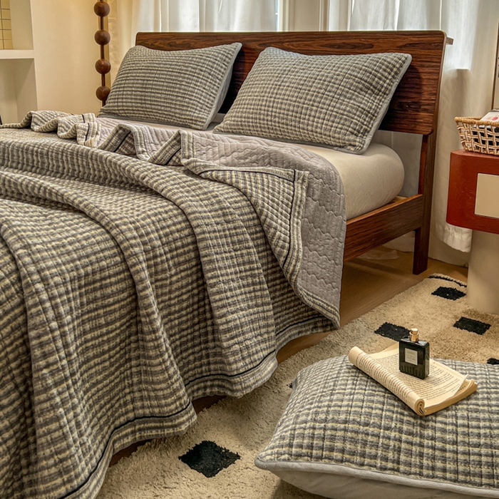 91家纺网 家纺一手货源 找家纺 （总）芷卧 2025新款小香风牛奶绒床盖三件套床盖单件