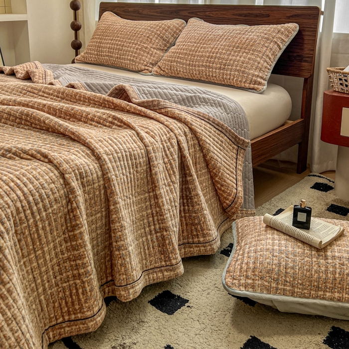 91家纺网 家纺一手货源 找家纺 （总）芷卧 2025新款小香风牛奶绒床盖三件套床盖单件