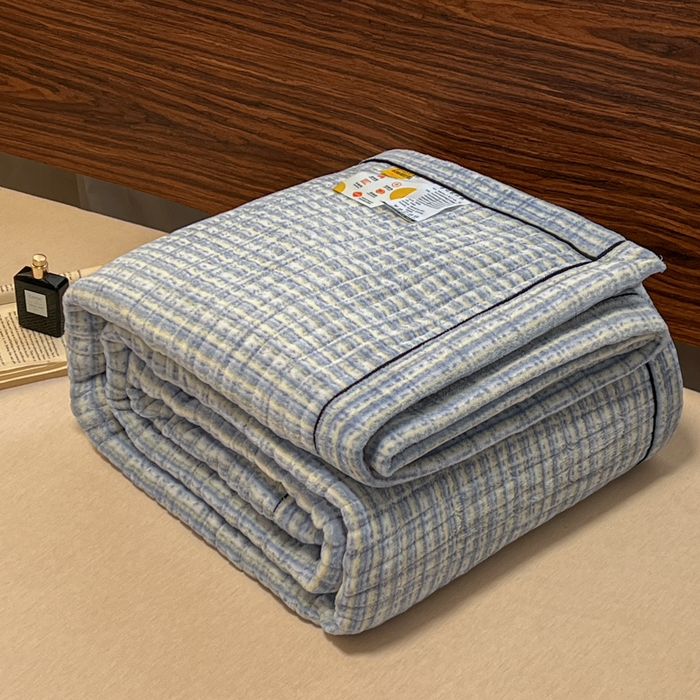 91家纺网 家纺一手货源 找家纺 芷卧 2025新款小香风牛奶绒床盖三件套 香妃-蓝