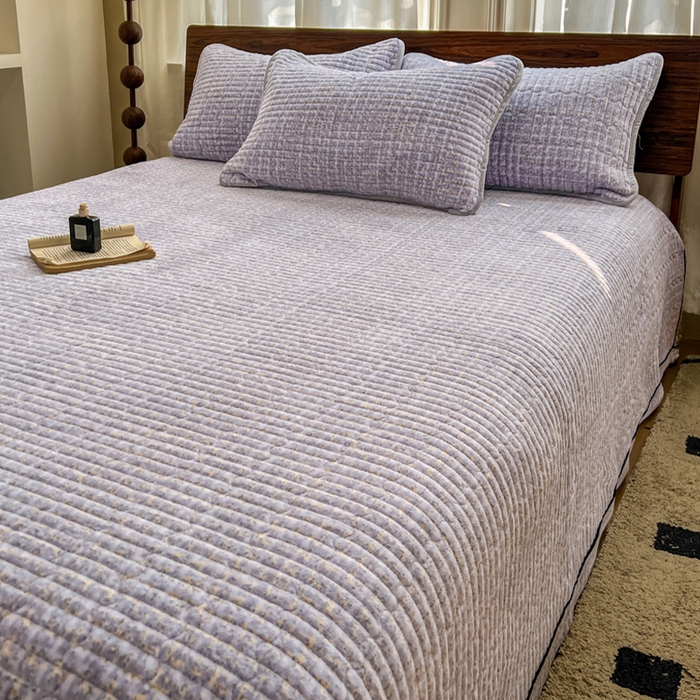 91家纺网 家纺一手货源 找家纺 芷卧 2025新款小香风牛奶绒床盖三件套 香妃-紫