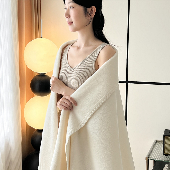 91家纺网 家纺一手货源 找家纺 琪格格纺织 2025新款高端航空水貂绒毛毯双面绒盖毯办公室家用午睡沙发毯空调毯子 奶酪 乳白