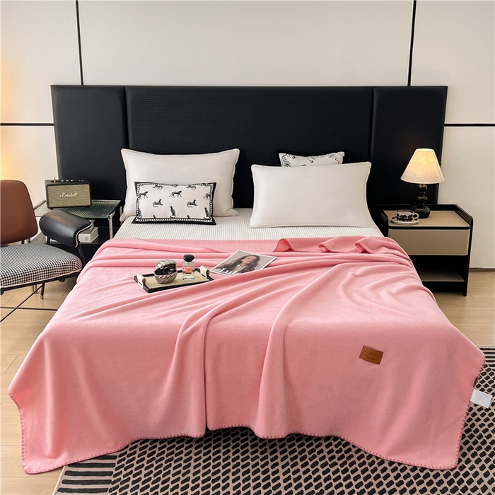 91家纺网 家纺一手货源 找家纺 琪格格纺织 2025新款高端航空水貂绒毛毯双面绒盖毯办公室家用午睡沙发毯空调毯子 云柚 红玉