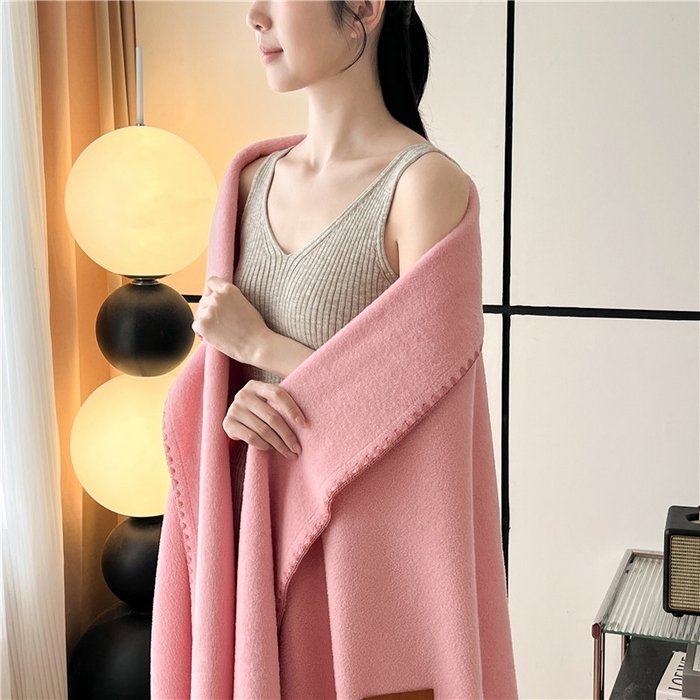 91家纺网 家纺一手货源 找家纺 琪格格纺织 2025新款高端航空水貂绒毛毯双面绒盖毯办公室家用午睡沙发毯空调毯子 云柚 红玉