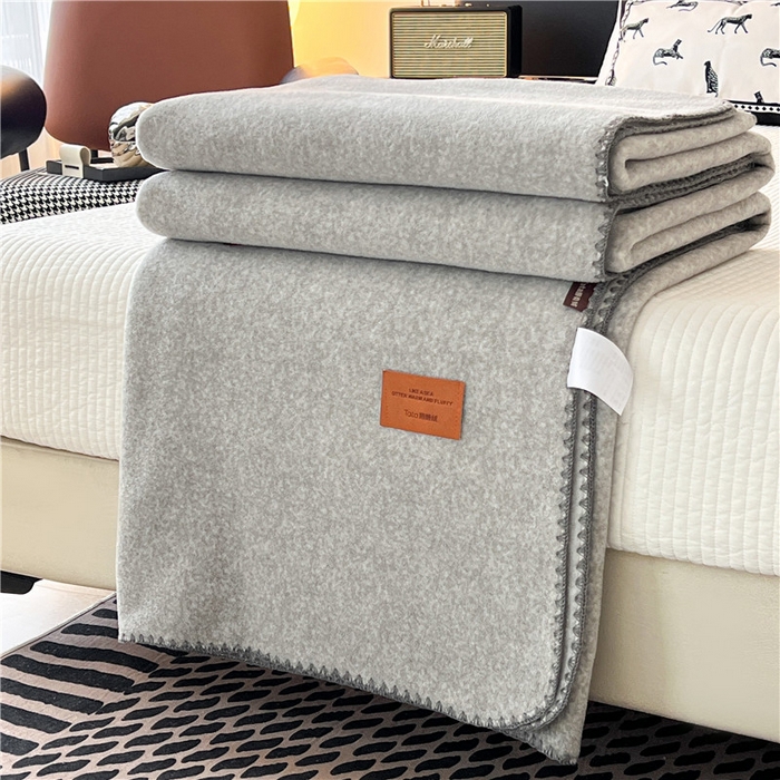 琪格格纺织 2025新款高端航空水貂绒毛毯双面绒盖毯办公室家用午睡沙发毯空调毯子 石墨-浅灰