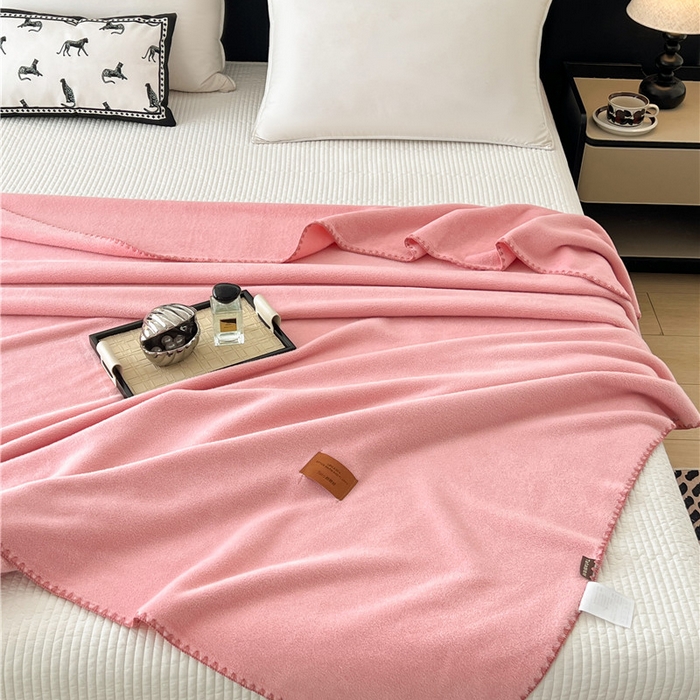 91家纺网 家纺一手货源 找家纺 琪格格纺织 2025新款高端航空水貂绒毛毯双面绒盖毯办公室家用午睡沙发毯空调毯子 云柚 红玉