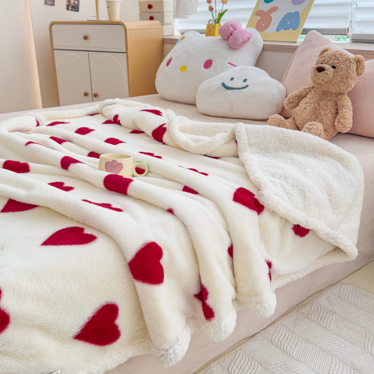 91家纺网 家纺一手货源 找家纺 KA家纺 2025新款兔毛绒毛毯 印花牛奶绒盖毯 多功能被套毯 兔绒毯 心心相印